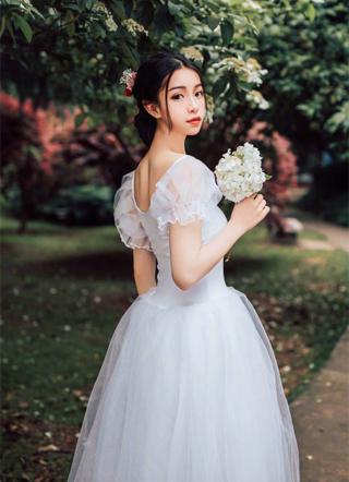 盛世宠婚:顾少轻点疼 盛世宠婚:顾少轻点疼